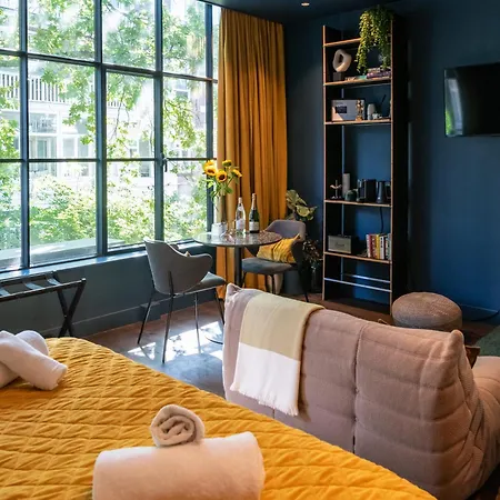 Luxurious In Vondelpark/museum District Bed & Breakfast Amsterdam