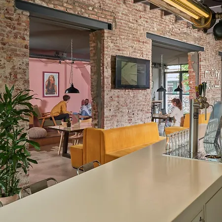 Cityhub 4*