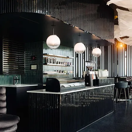 Hotel Doubletree By Hilton Station Amsterdam
