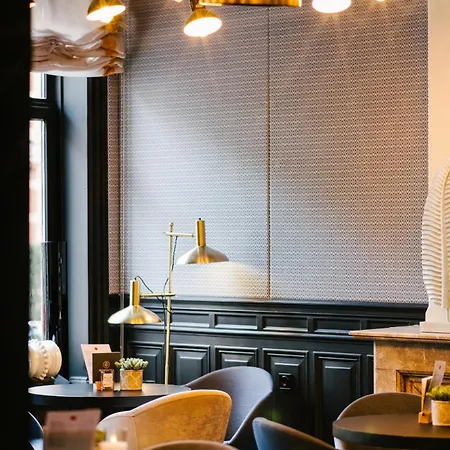 Hotel Catalonia Vondel 4*