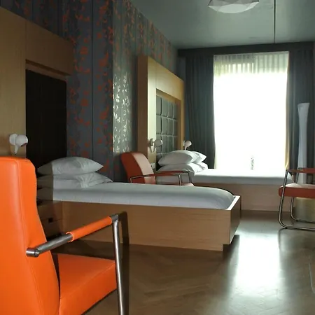 Amadi Park Hotel 4*