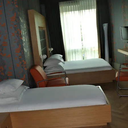 Hotel Amadi Park 4*