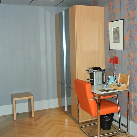Amadi Park 4*