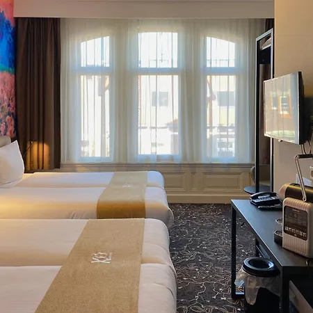 Gogh Hotel