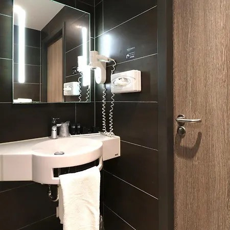 Hotel Xo Inner 3*
