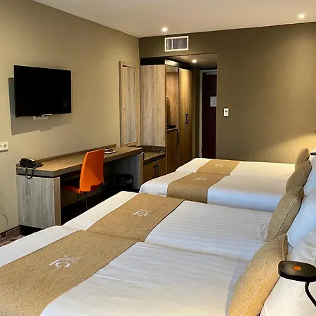 Xo Blue Tower Hotel