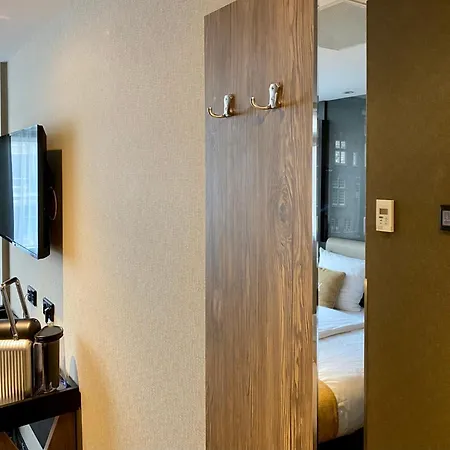 Xo Infinity Hotel 3*