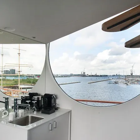 Botel