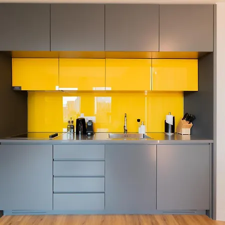 Limehome Gatwickstraat *