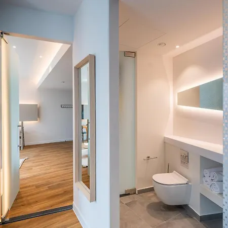 Limehome Gatwickstraat *