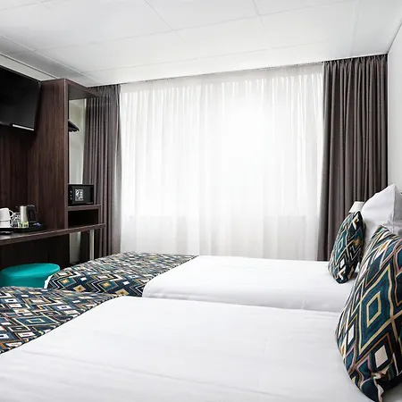 Damsquare Hotel 3*