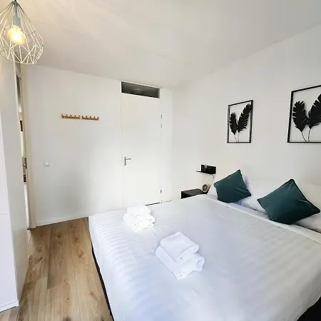 North Spacious For 6 Guests Appartement