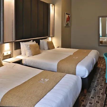 Xo Centre Hotel 3*