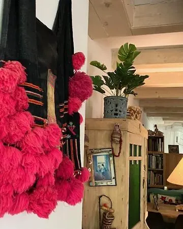 Bed & Breakfast Bohemian Loft Amsterdam