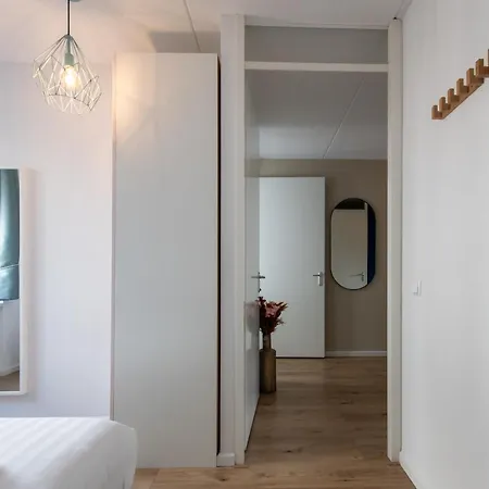 North Spacious For 6 Guests * Amsterdam
