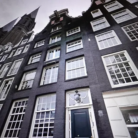 Urban Escape Ams *