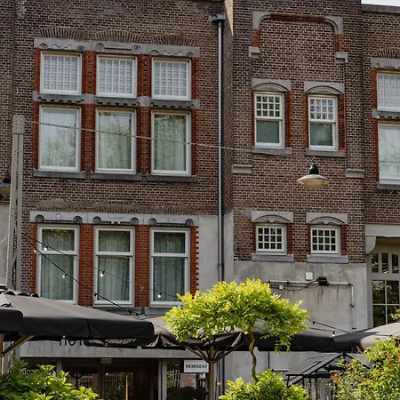 De Hallen