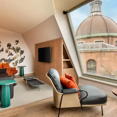 Hotel Renaissance 5*