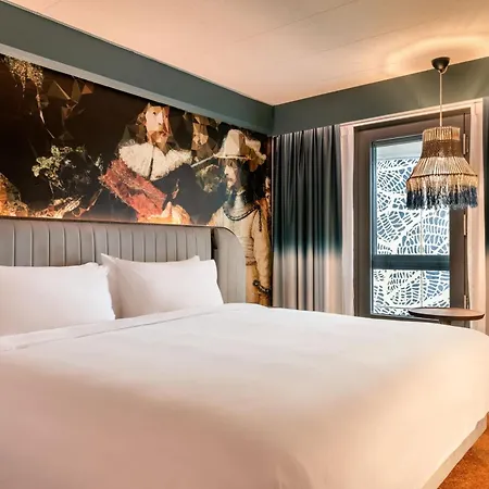 Hotel Renaissance
