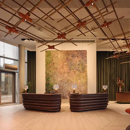 Doubletree By Hilton Station 4*