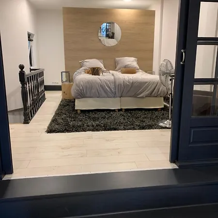 Unique Royal Basement Apartment