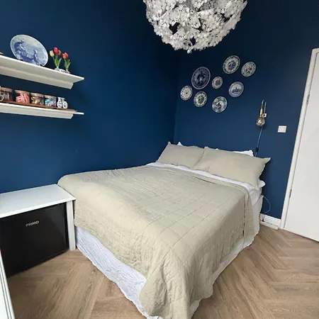 Lovely Small In 'de Pijp' Άμστερνταμ