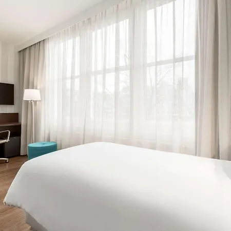 Nh City Centre Hotel