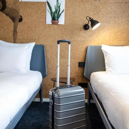 Conscious The Tire Station 3* Amsterdam