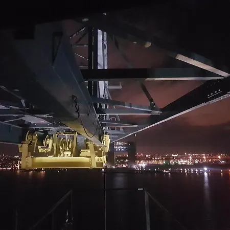 Crane Faralda Amszterdam