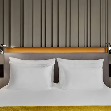 Hotel Nh Collection Flower Market 4*