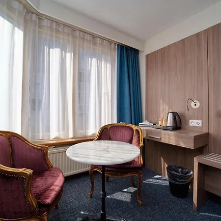 Atlas Vondelpark 3*