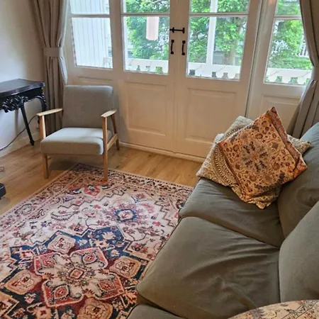 Center, Nearby Vondelpark Apartment Amsterdam