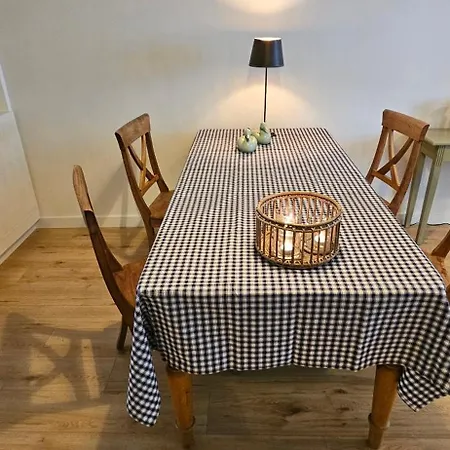 Apartment Center, Nearby Vondelpark Amsterdam