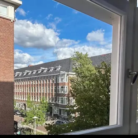 Apartment Authentic Rai Amsterdam