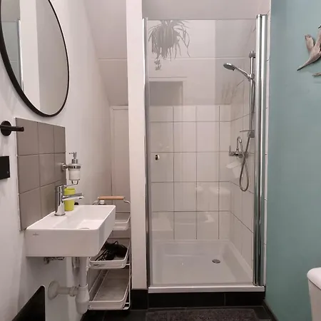 Farmer , Bed, Bike And Breakfast In 2* Amsterdam