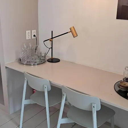 The Superstay Boutique Guestroom * Amsterdam