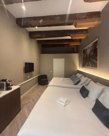Adam's Canal House Hotel