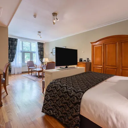 Apollofirst Boutique Hotel 4*