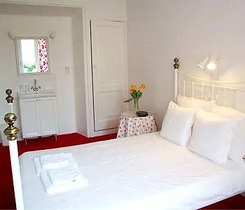 Bed And Breakfast Amsterdam Hotel
