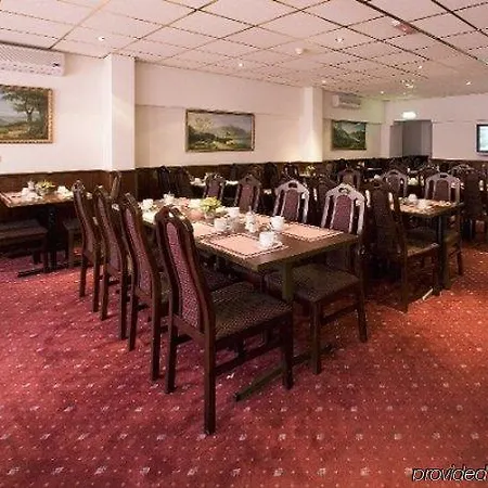 Otel Ozo Cordial 3*