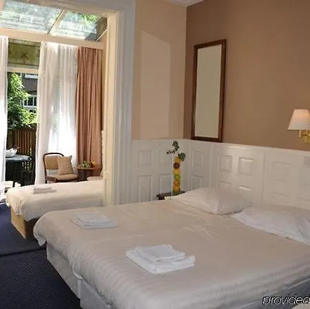 Hotel Apple