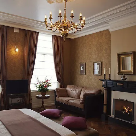 Museum Hotel 4*