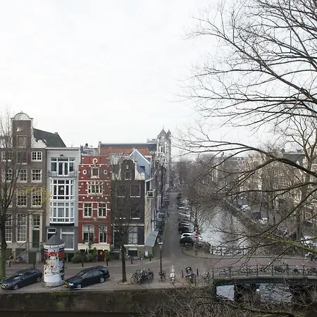 Gasthof Double Floor Canal Estate