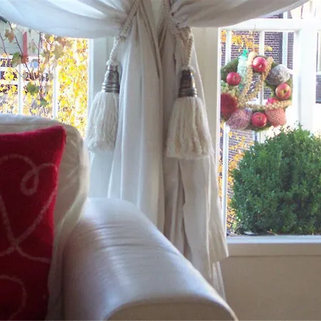 Hotel Bed And Breakfast Amsterdam