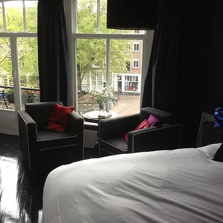 Couette-café Bij Tijn Op De Gracht