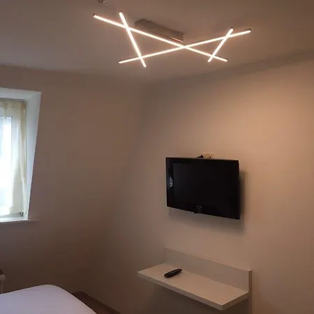 France 3* Amsterdam
