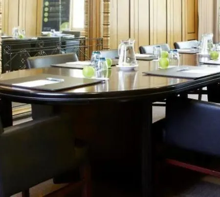 Nh Schiller Hotel