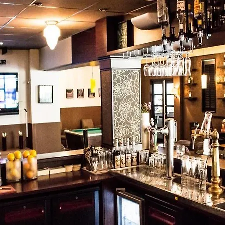 Hotel New West 3*