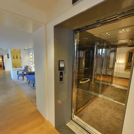 Ambassade Amsterdam