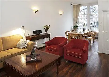 Lovely Canal Apartment *